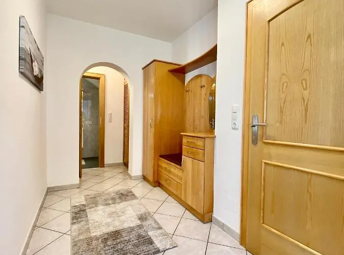 Claudia * 滨湖伦茨